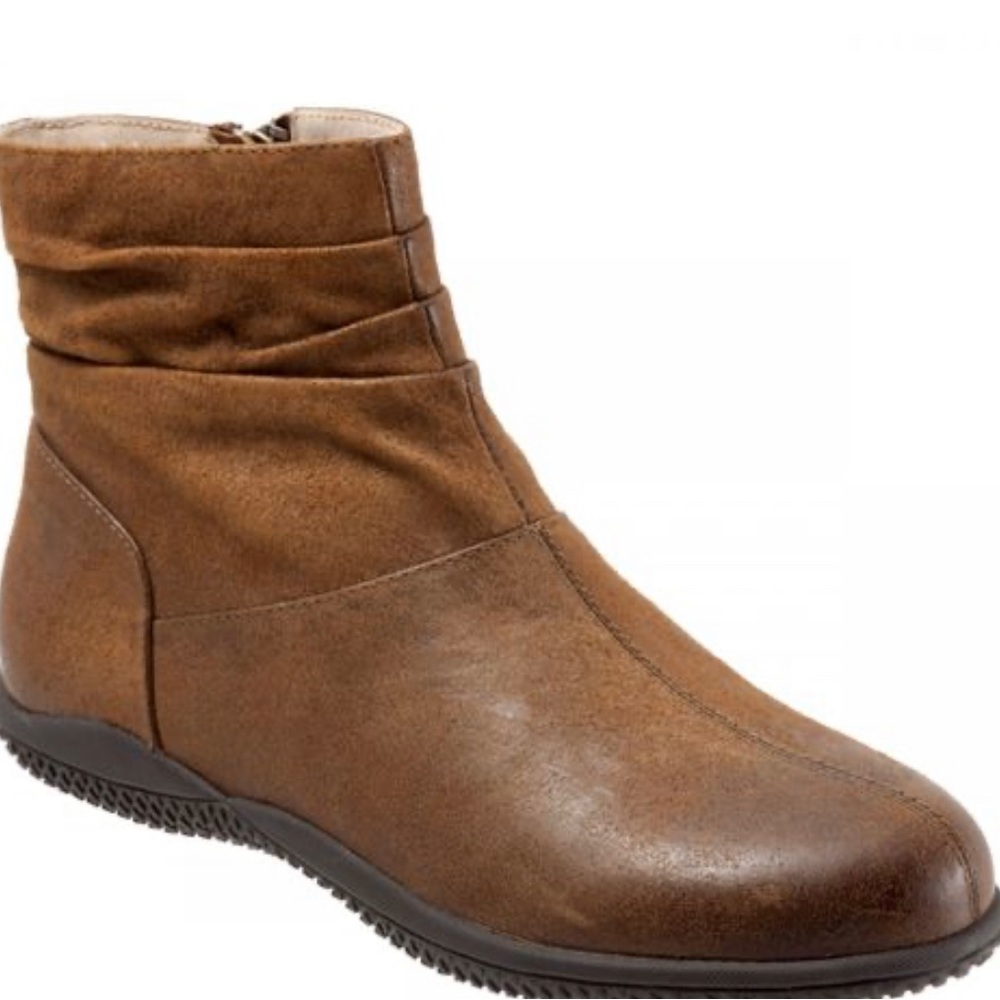 Softwalk Hanover - Women's Comfort Boot
